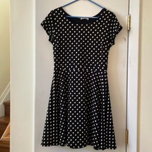 Med Gilli black and cream polka dot dress